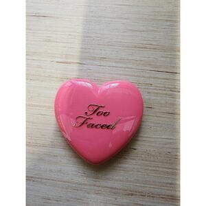 Too Faced Love Flush Long-Lasting 16-Hour Blush - How Deep Is Your Love? CA6